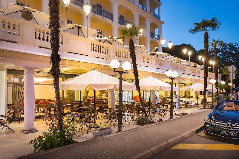 **** Hotel Villa Abbazia - Liburnia Kroatië